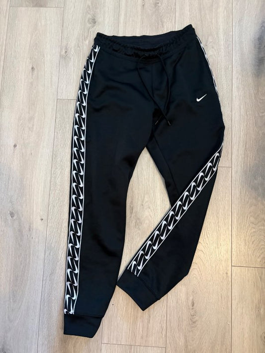 Nike svartar buxur print