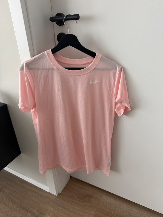 Bleikur nike bolue