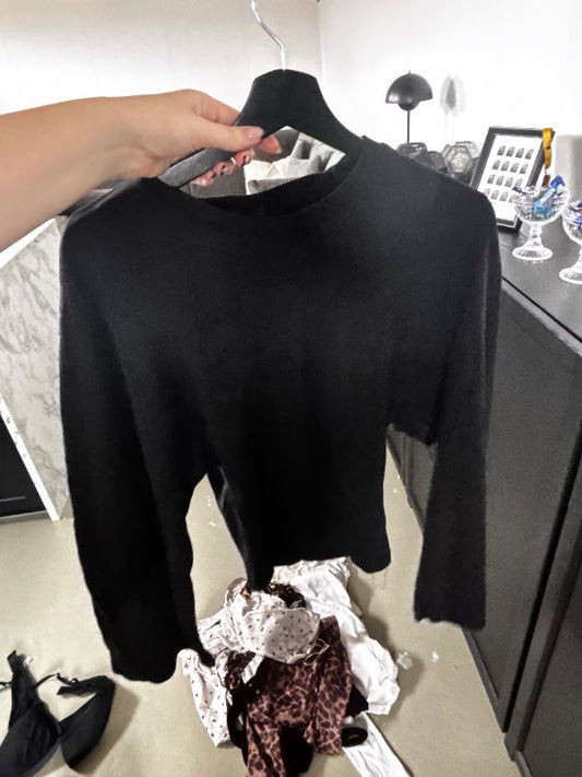 Gina tricot svartur bolur