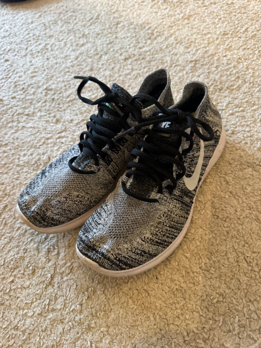 Nike free RN flyknit skór
