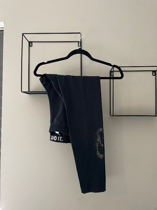 Buxur Nike