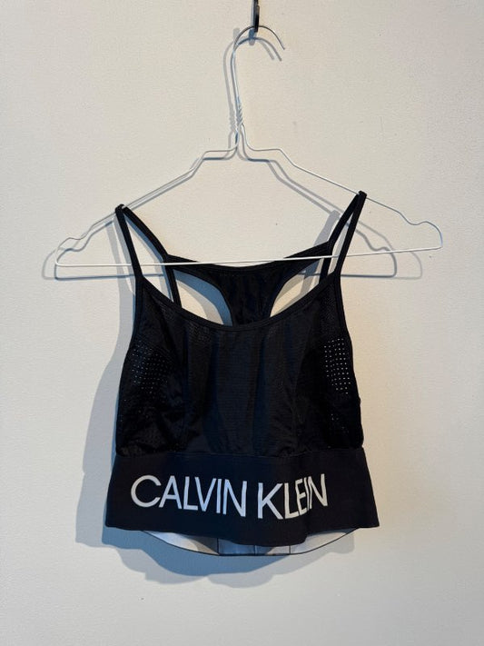 Calvin Klein toppur