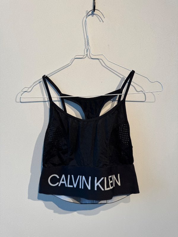 Calvin Klein toppur