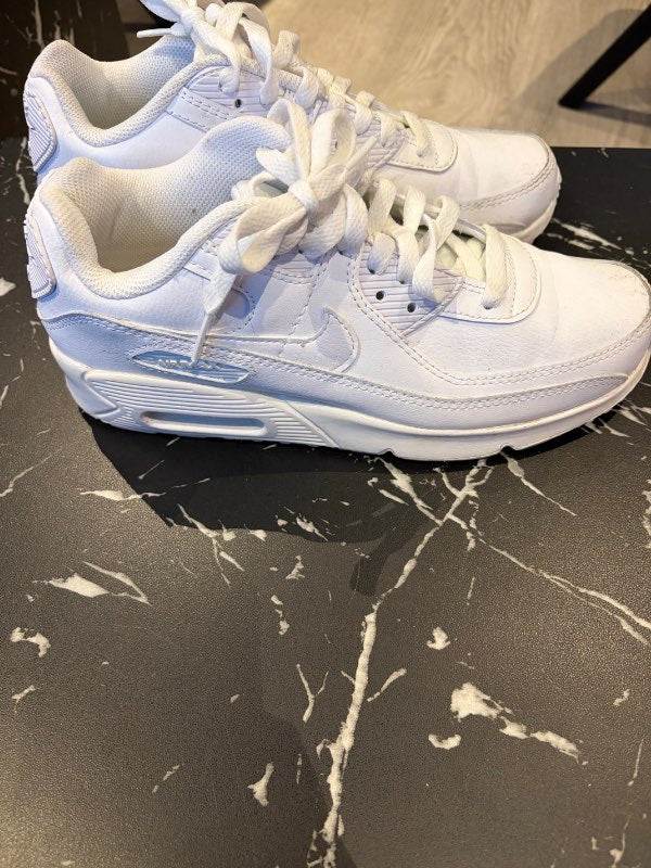 S nike air skór