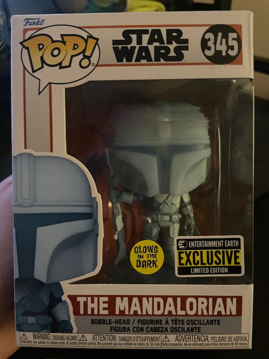 The Mandalorian Pop Figure. B