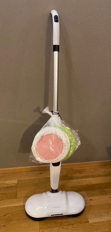 Mamibot skúringavél og 4tuskur