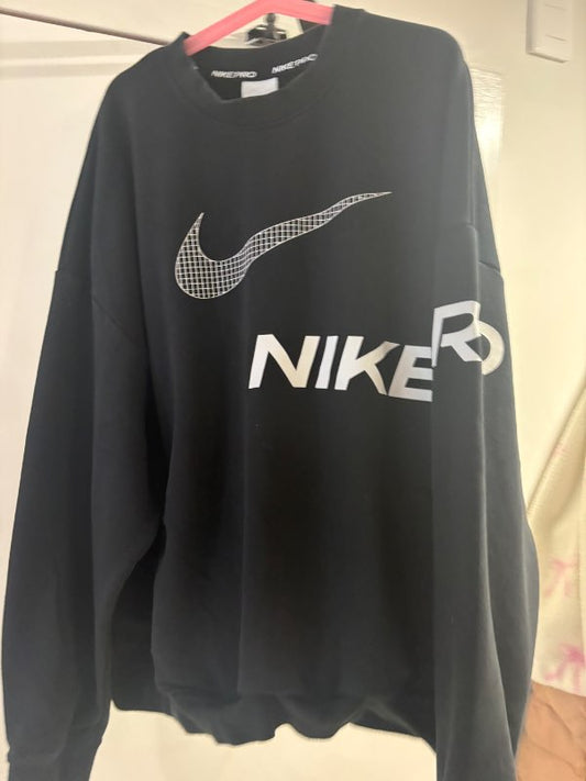 Nike peysa