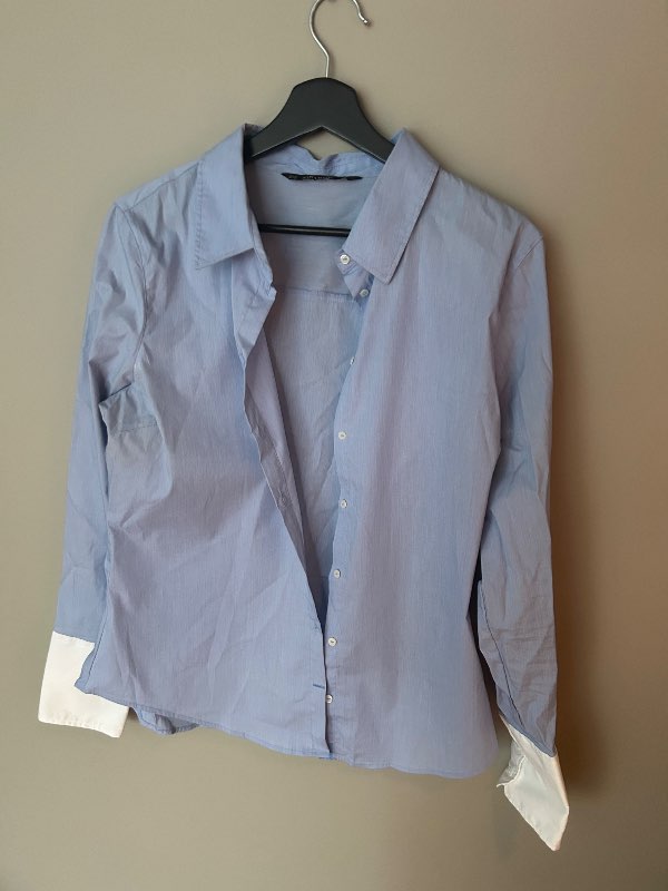 Ljósblá skyrta Zara