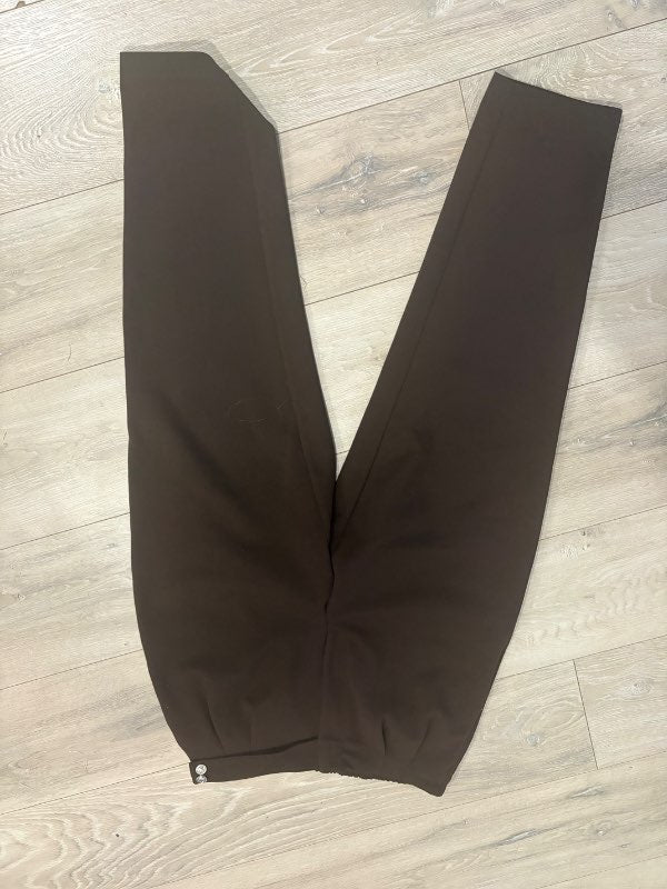 Brún buxur