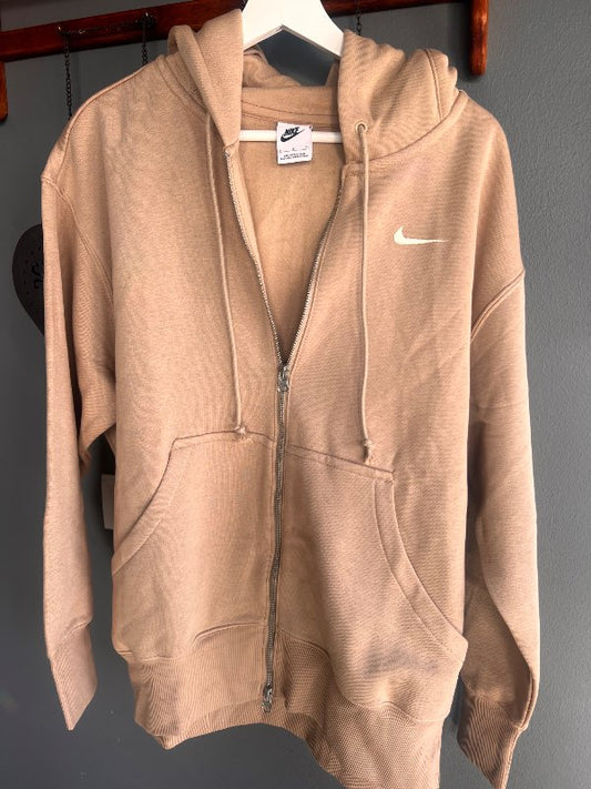 Nike rennd