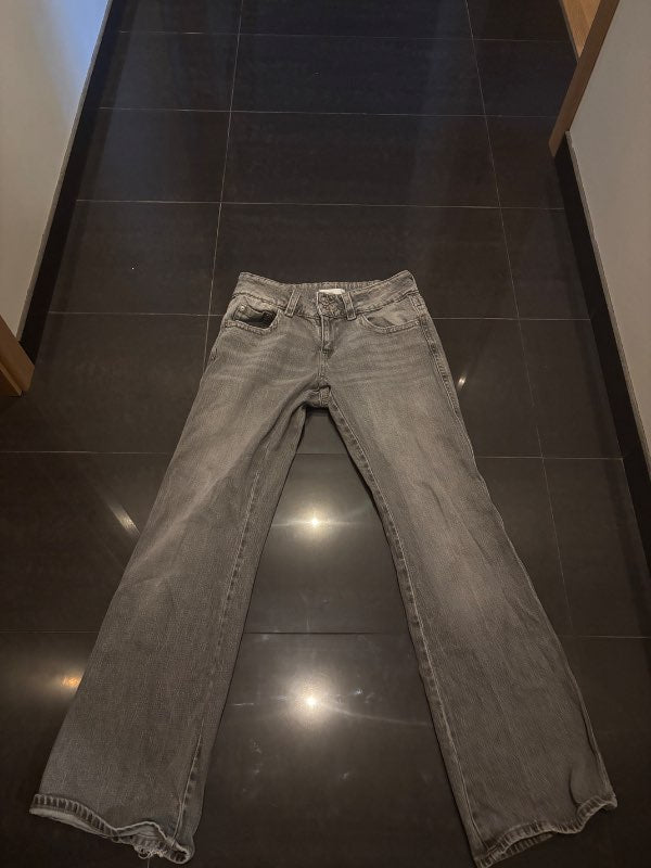 Gina Tricot gallabuxur