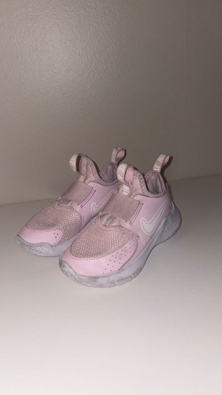 Nike Flex Runner Bleikir