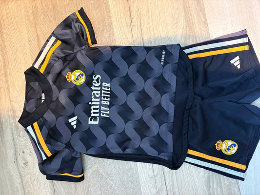 Real Madrid búningur