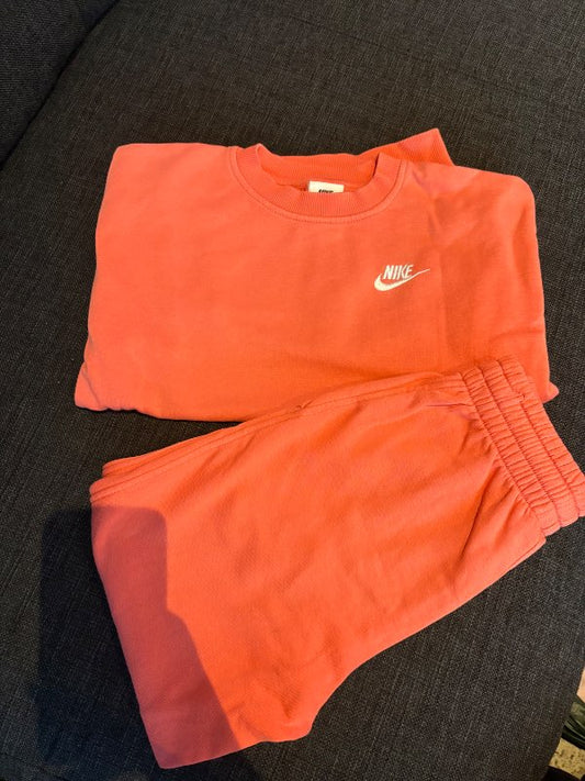 Nike sett