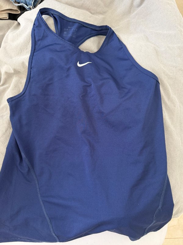 Blár nike bolur