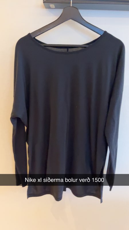 Nike síðerma bolur