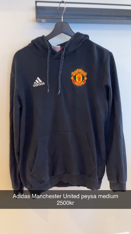 Adidas Manchester peysa