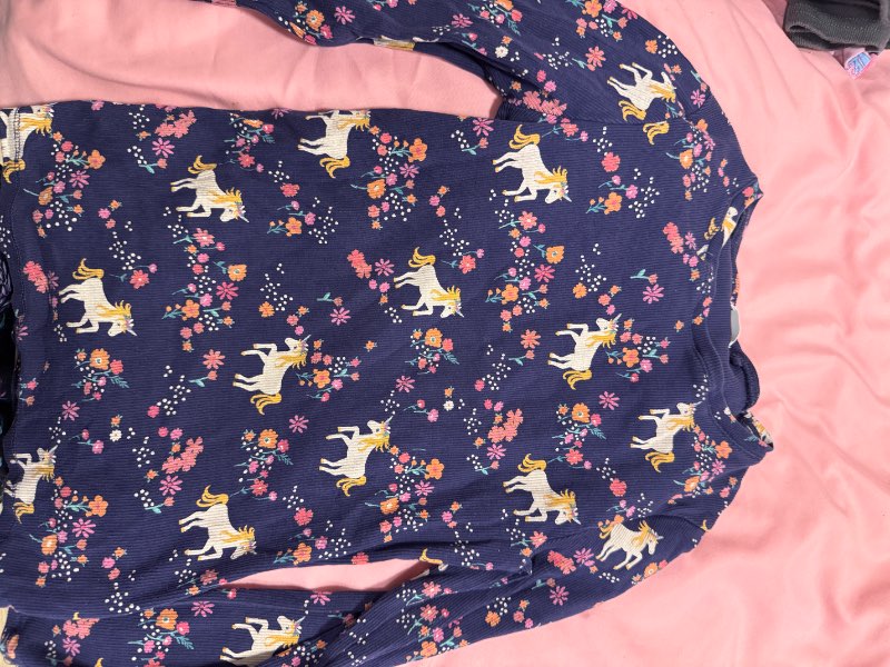 Síðerma einhyrninga bolur