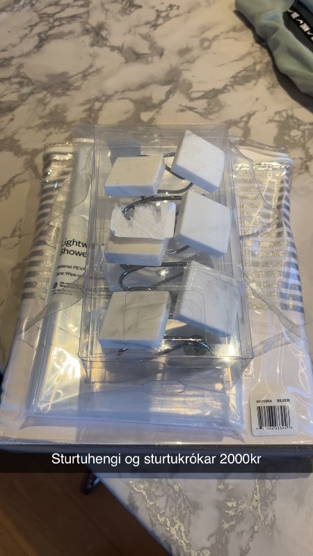 Sturtuhengi og sturtukrókar