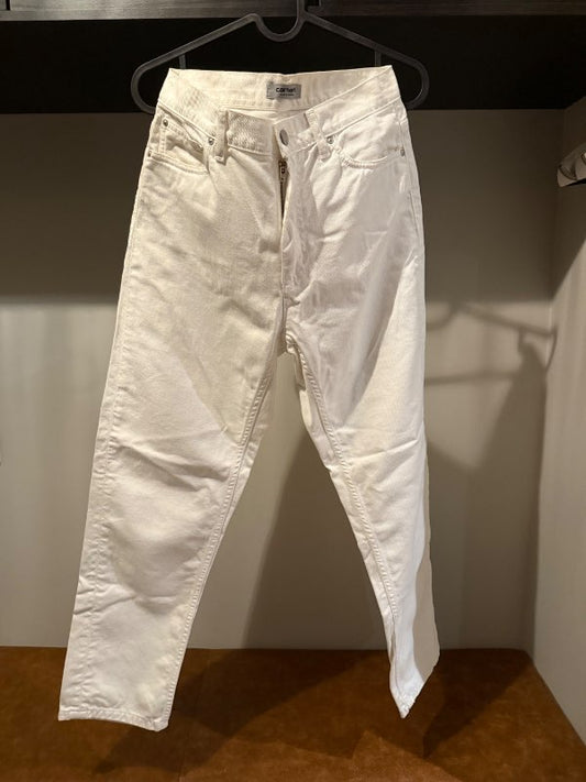 Hvítar Carhart gallabuxur