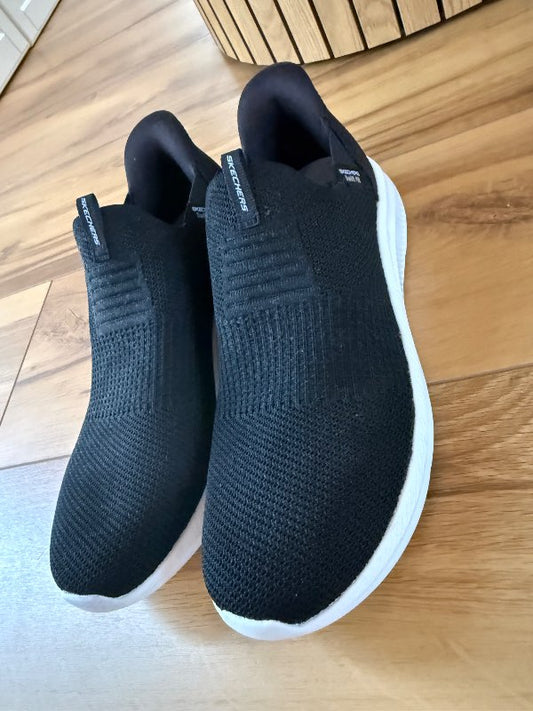 Skechers skór svartir