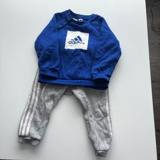 Adidas sett