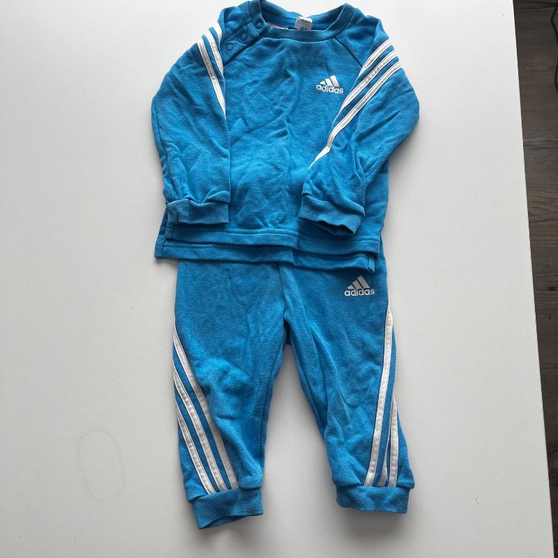 Adidas blá sett