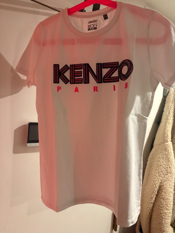 Kenzo bolur
