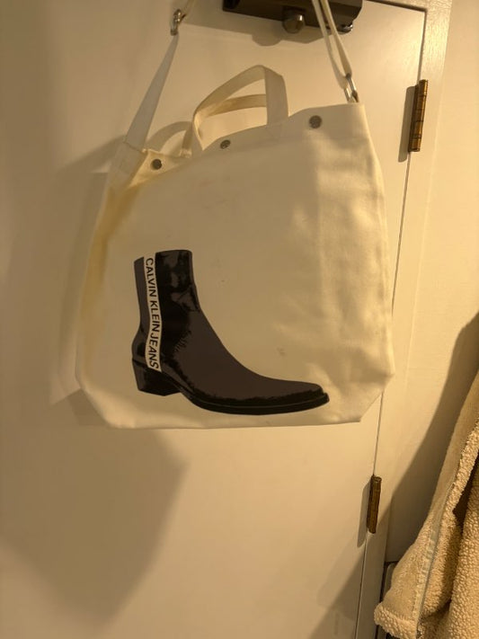 Calvin Klein taska