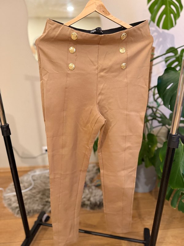 Ljósbrúnn Zara buxur