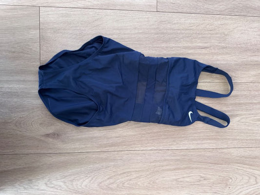 Nike sundbolur
