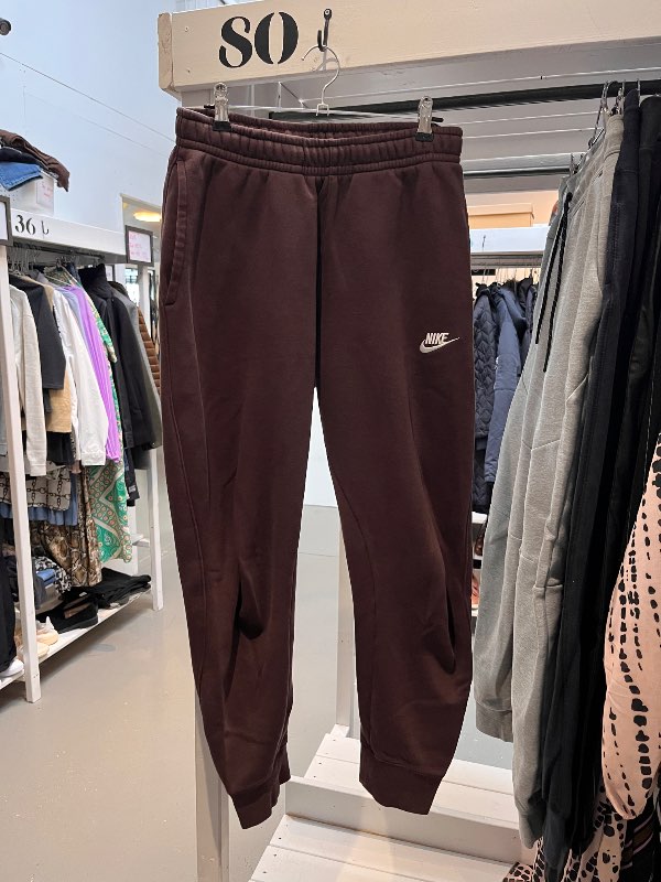 Joggingbuxur nike