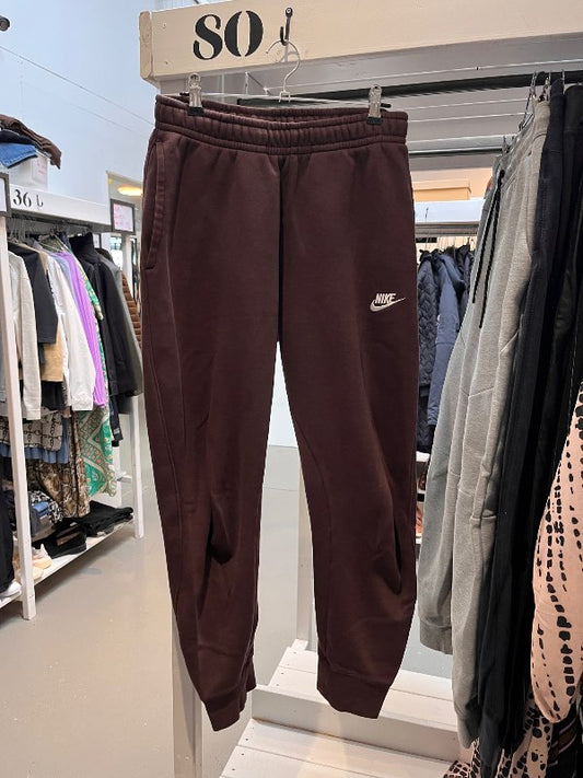 Joggingbuxur nike
