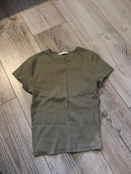 Grænn stuttermabolur