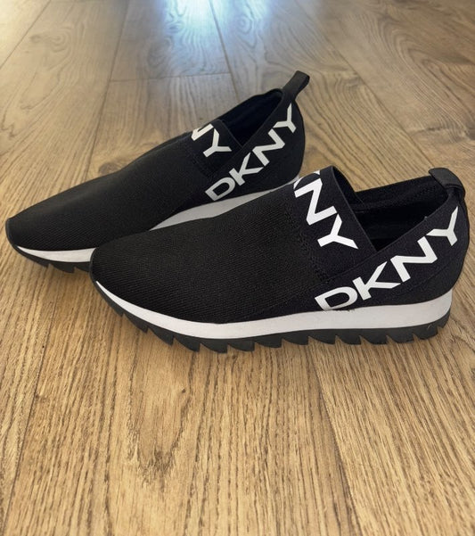 DKNY skór nýjir