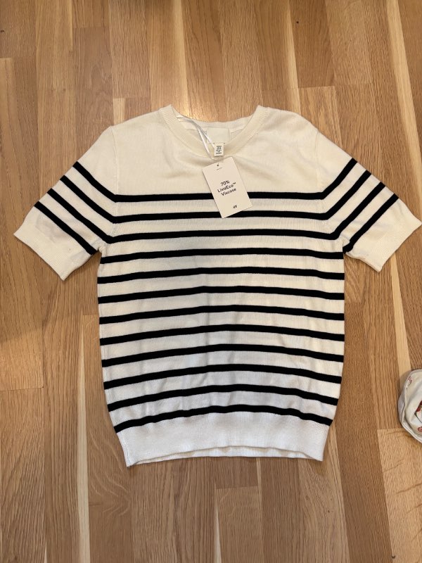Röndóttur knit bolur