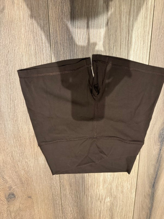 Brúnar rækta buxur