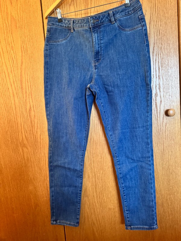 Pieces stretchy skinny jeans