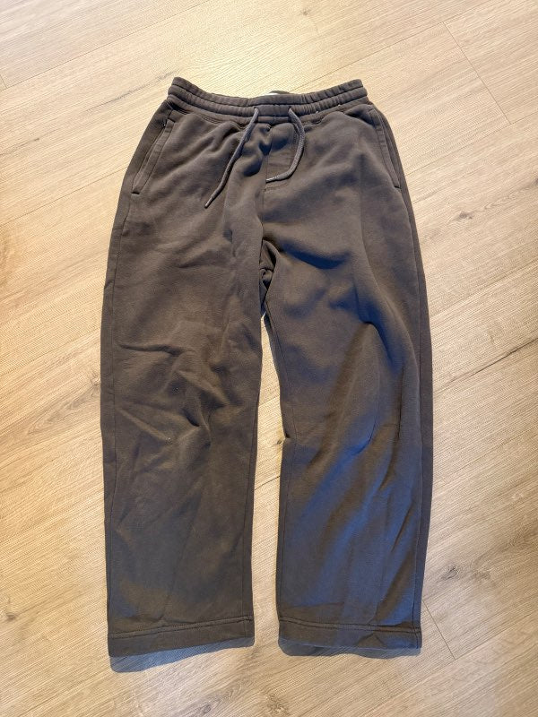 Brúnar Hollister buxur