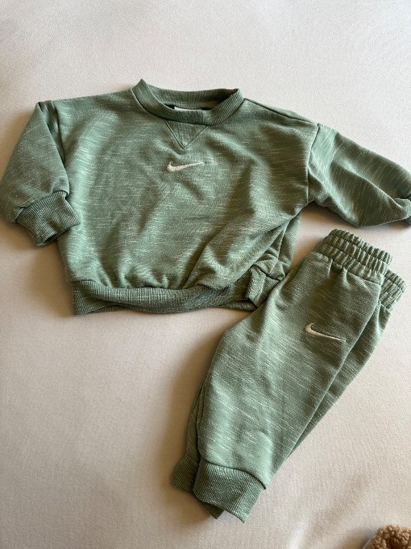 Nike sett