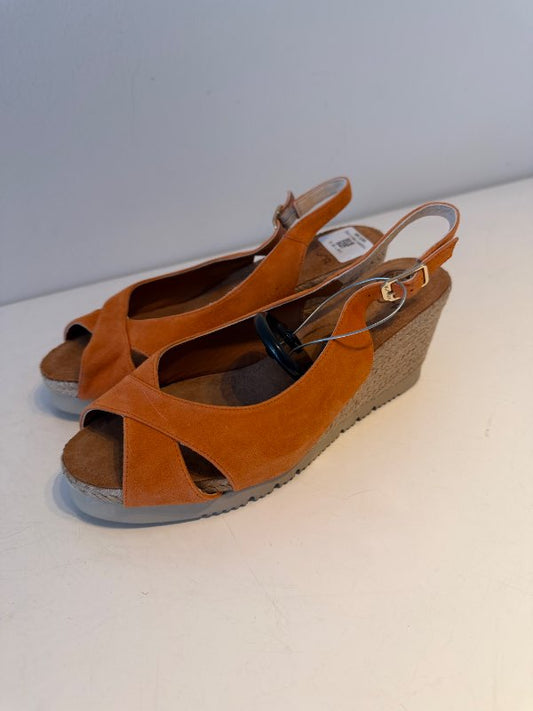 Skór Unisa rússkinn