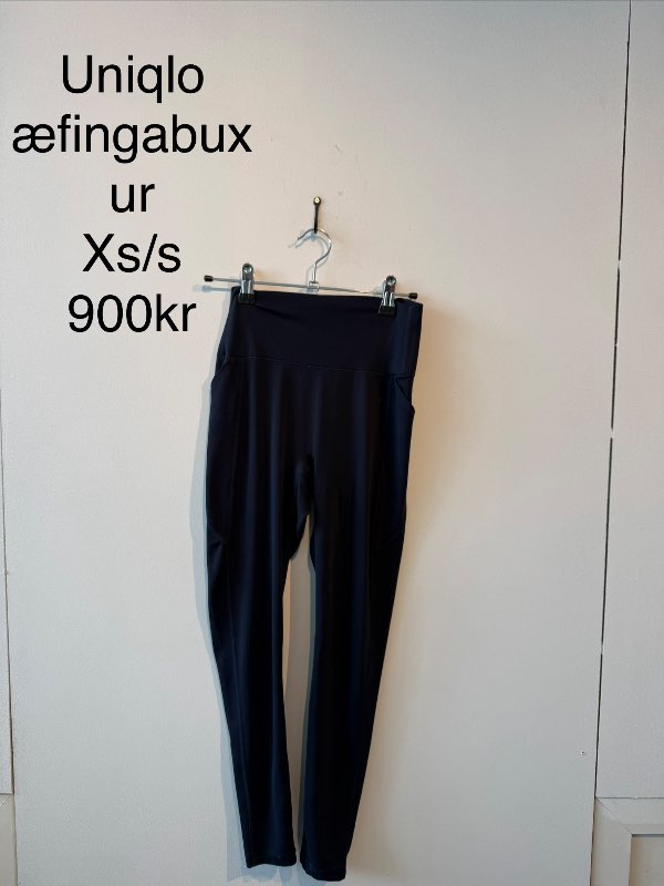 Uniqlo æfingabuxur Airism