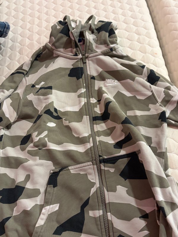 Nike persa camo