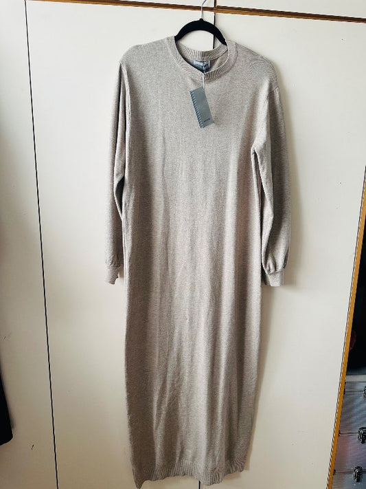 Brún Síð peysa Laetitia mem