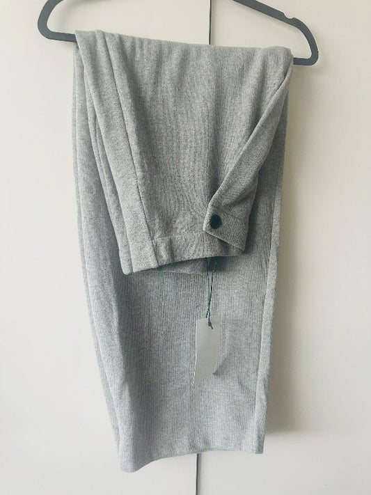 Ljósbrúnar buxur Zara