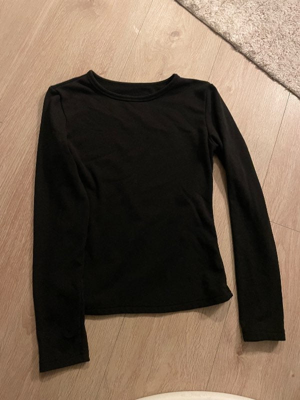 svartur plain langerma