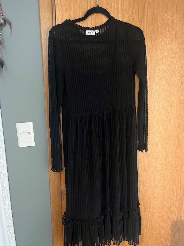 G.Svartur kjóll Saint