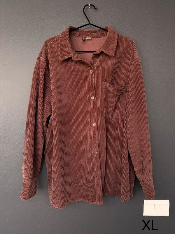 DIVIDED shacket