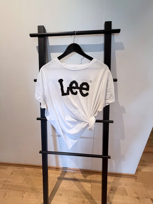 Bolur LEE