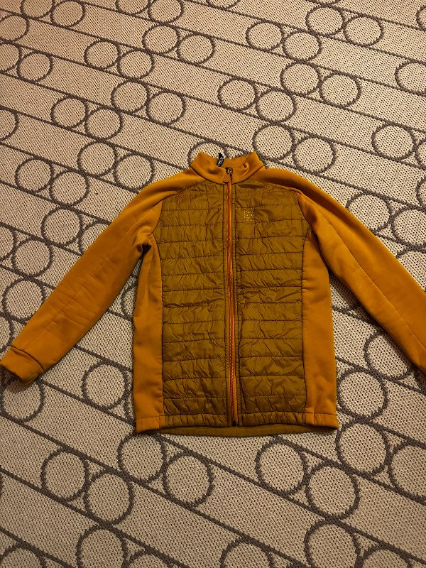 North66 yellow jakki